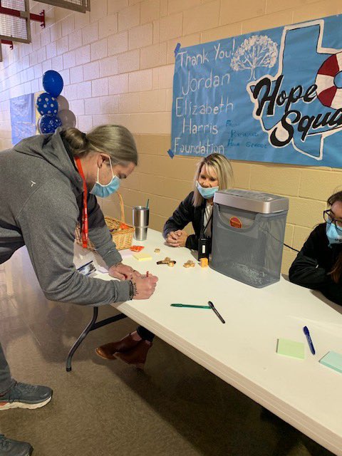 Day 2 of HOPE Week at RHS. Shred the Negativity. Write down those negative thoughts that are weighing you down and shred them...symbolically letting them go. #hopesquad #suicideprevention