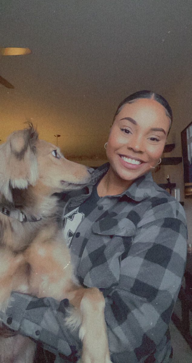 TheFiner_Things's tweet photo. Pics w Denver a sequence:
#NoCooperation
🥲❤️ https://t.co/xLuE4KJ31U