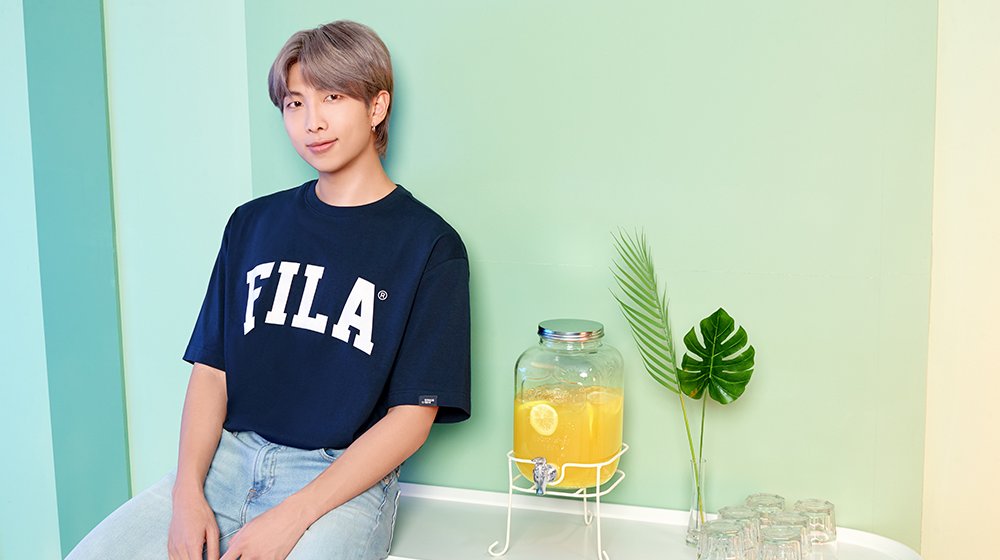 VRM_LOVE's tweet photo. 청량상큼🍋

#뷔랩 #taejoon #vmon #뷞 https://t.co/AP4jcxXSzc