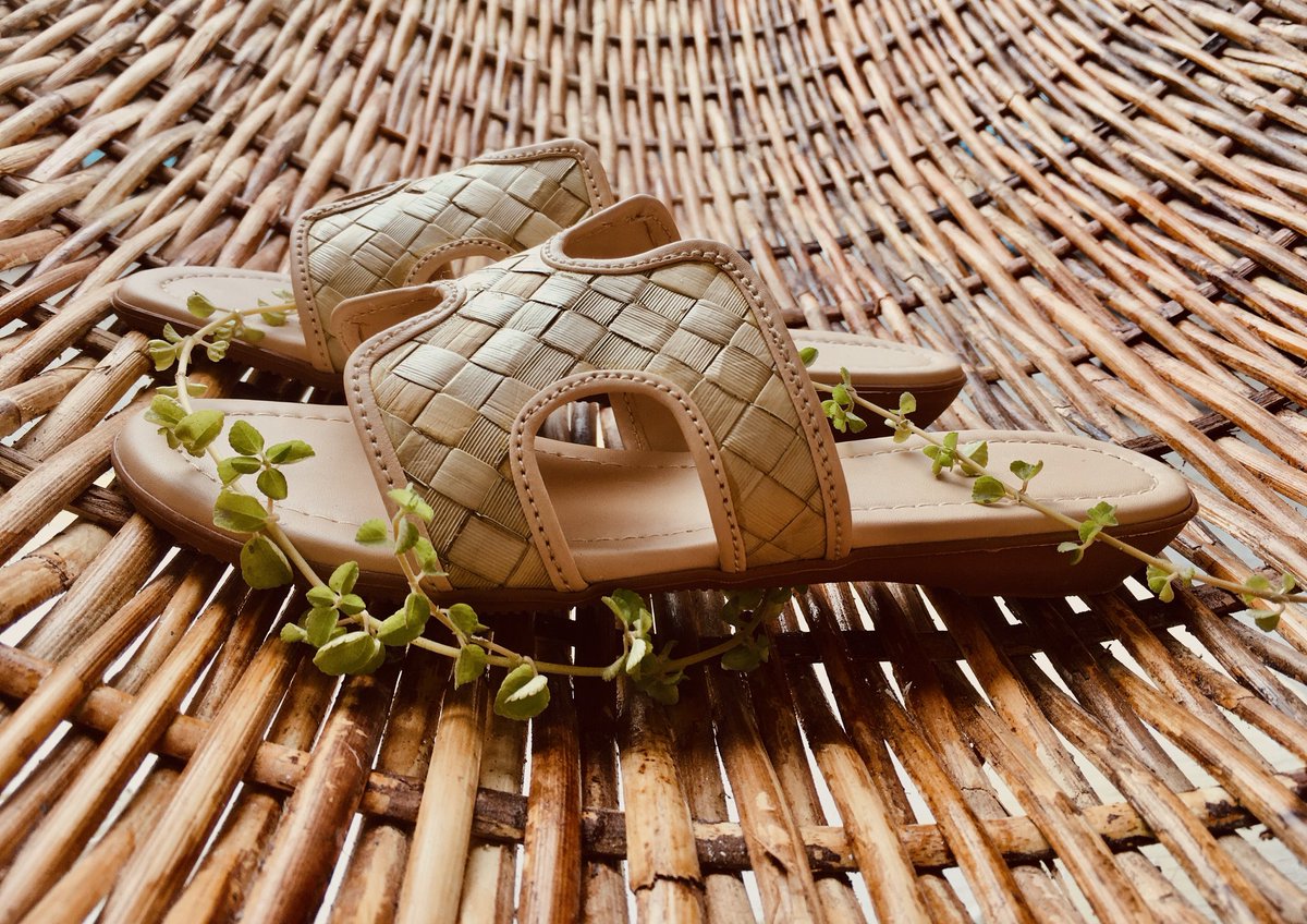 pithayapak's tweet photo. Watch your step, 
#MotherEarth! 

Annoying ginit in Sialo cannot come to the phone right now... Why? Oh

, 'cause the best sustainable sandals just IMPROVED with a boost in comfort and style. 

Sialo version 2.0 is now up for sale! 🤩💚

What are you waiting for? BUY NOW!! https://t.co/o2NEGZJE3B