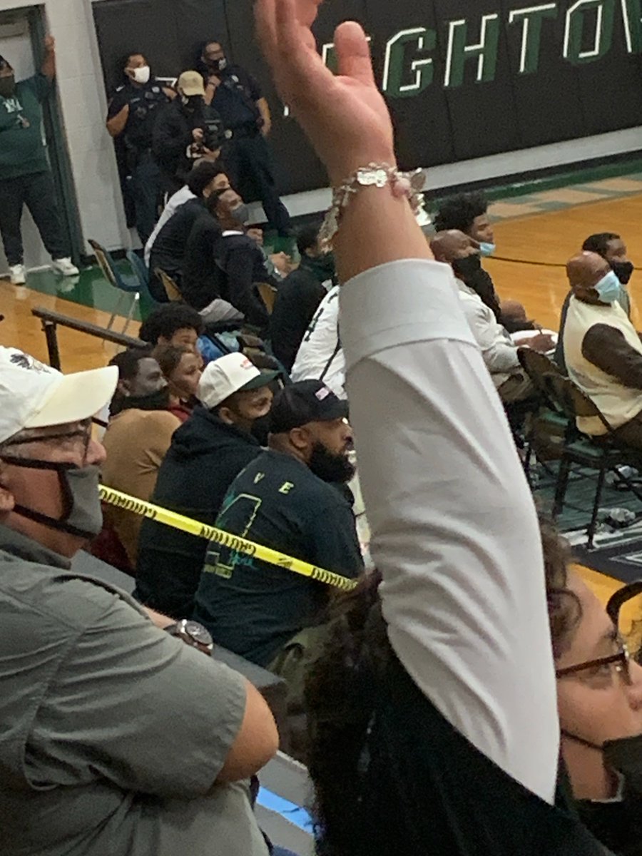 DamionWhyte6's tweet photo. Watson checking out high school basketball in Missouri City. https://t.co/HWBSBVMTOy