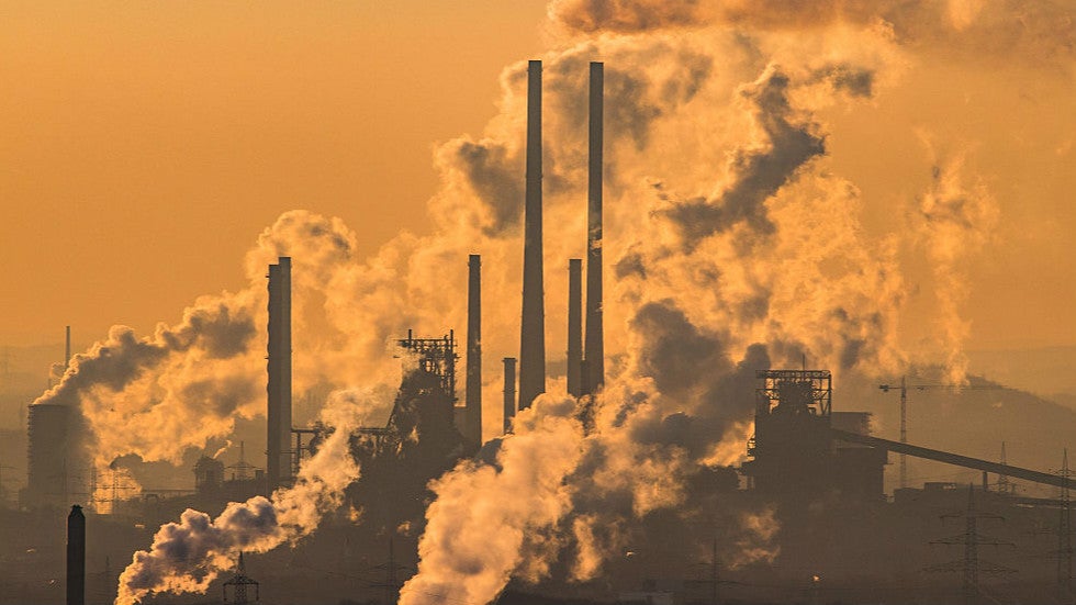 Greenpeace's tweet photo. This is alarming: #Climatechange can increase the likelihood of a pandemic and amplify its toll on people!

https://t.co/J5hfQFptu6 https://t.co/x0BI9bymSJ