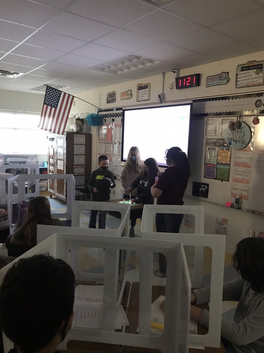 EmSchellinger1's tweet photo. Today I took a break from teaching 🤣 and let @kolda_cadets take over! 🤭Topic: Patterns on Earth. The task: Create a Live Action model to demonstrate and teach to the class. The outcome: students learning from each other and taking ownership of their learning! 💪🏼🤩 https://t.co/10arYKnFvx