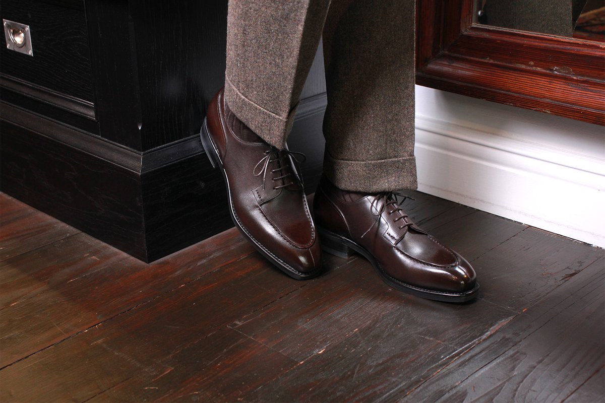 42nd Royal Highland On Twitter 今年のローテーション買い足すなら 茶色のuチップ 42nd Royal Highland ビブラム別注ラバーソール グッドイヤーウェルテッド製法 29 500 Tax スーツスタイルの オシャレ を楽しむ足元に 42ndroyalhighland シューズ