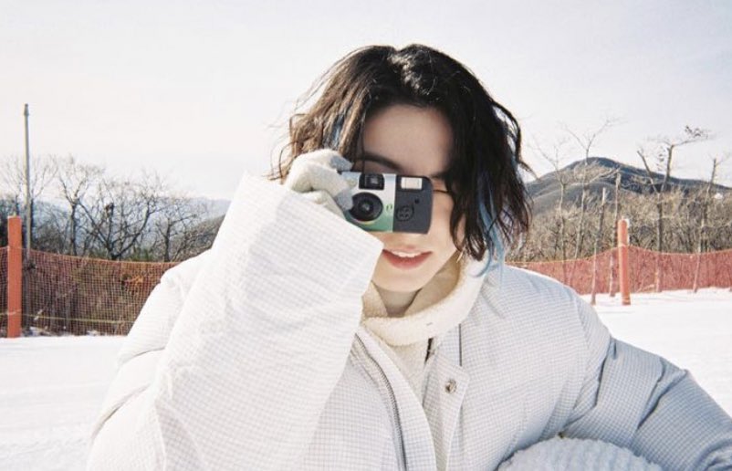 hourlyvmk's tweet image. 