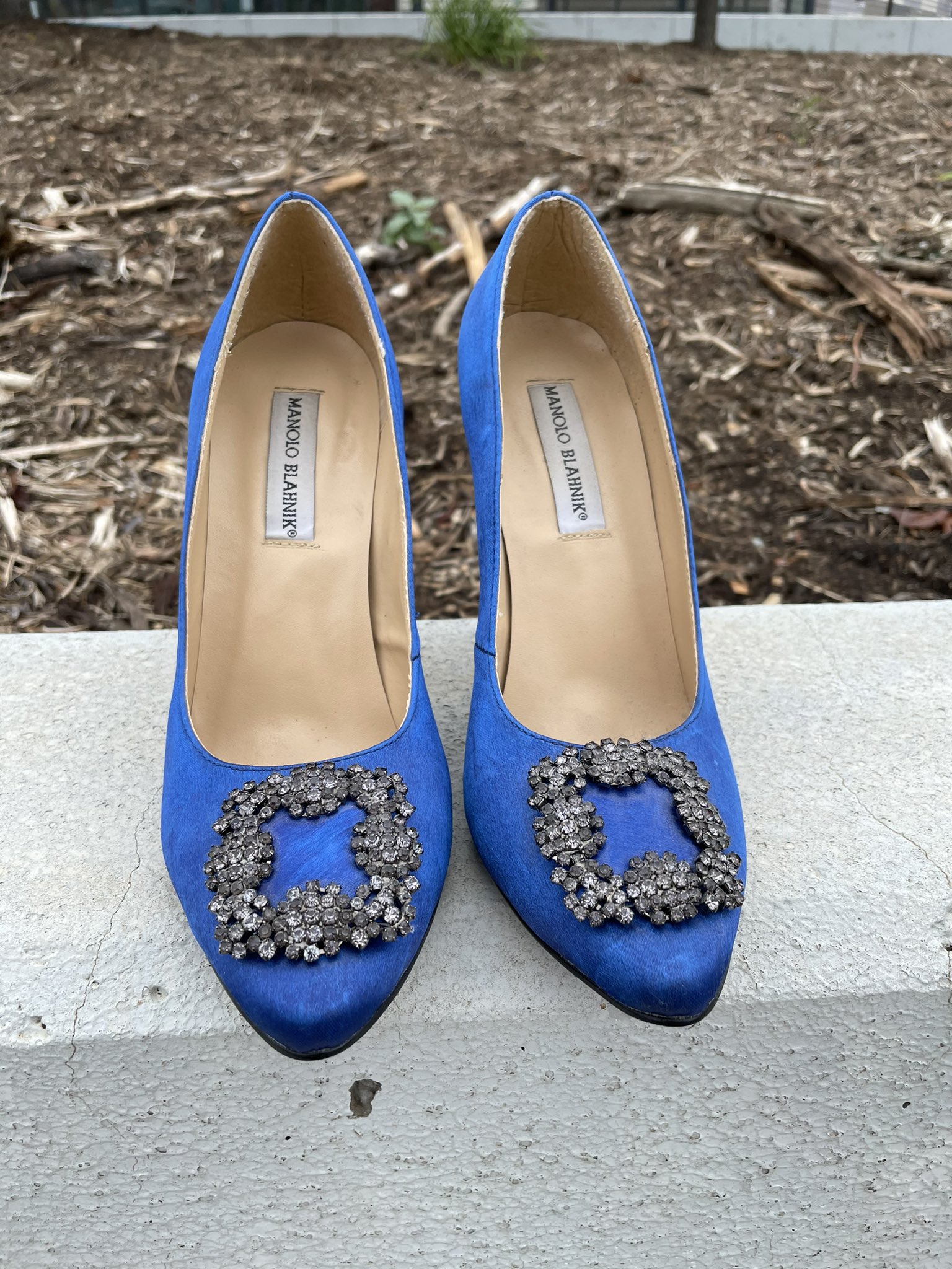 маноло бланик кэрри брэдшоу. маноло бланик испанский дизайнер. кристиан лубутен дизайнеры франции. известные туфли. кристиан лубутен дизайнер.