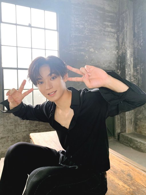 EstWDqKVEAAXeRM?format=jpg&name=small