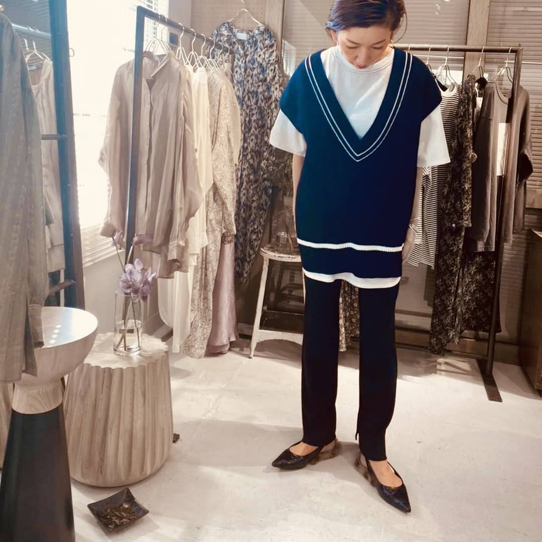 Ruka横浜元町 على تويتر Chignon 21ss 写真は昨年秋の展示会の模様 間もなく店頭に お目見え致しますのでお楽しみに Webストアにも近日アップ致します T Co Cmhpbioaif 横浜元町 Ruka Rukayokohama 横浜ファッション Chignon 春物 早く春になぁれ