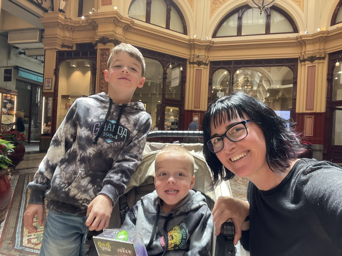 Doc_Mac19's tweet photo. Another day being tourists in our own town #Melbourne #blockarcade https://t.co/KxID08NRTk