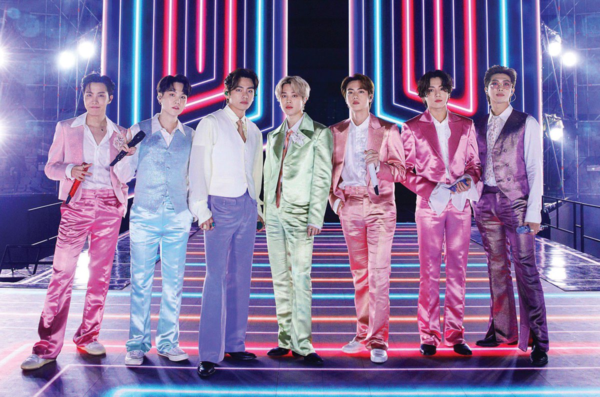 charts_k's tweet photo. "Dynamite" has now surpassed 200 MILLION streams on Oricon. It's the first song by a foreign act in the chart's history to achieve this. 🇯🇵

#BTS #방탄소년단 @BTS_twt https://t.co/TRwfBo0jOk