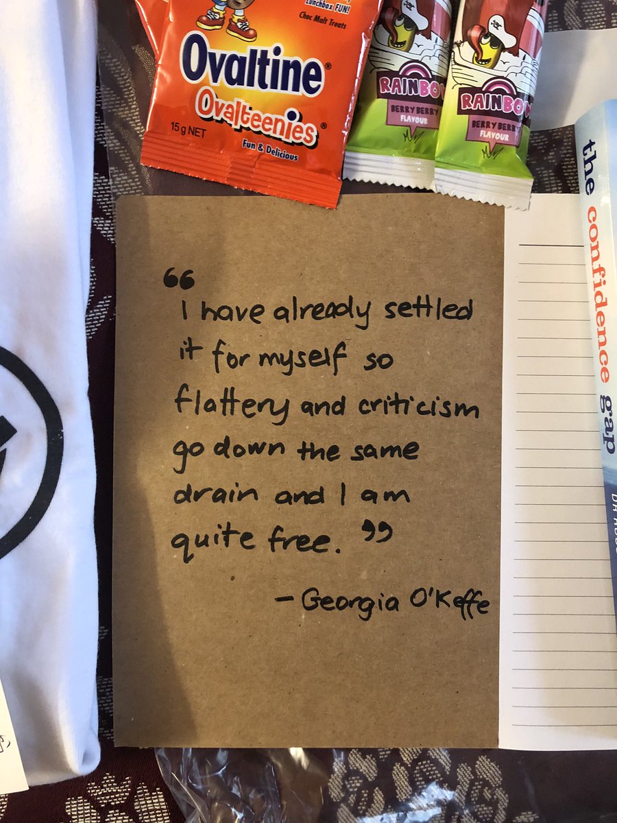 ali_asgher_ali's tweet photo. Wanted to share the best items I received today from the always-giving @BeverleyBMiles. Taking this energy with me into ✨2021 ✨
#mqmuri #mqmuri10 https://t.co/UC7TLLDgTv