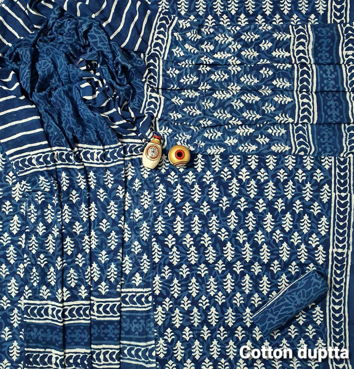 MannSatheStore's tweet image. #Suitsets...
#Handblocks ...
Pls place orders for this or any other product you want/like, on
Business WhatsApp:
+91-9871459125.

Or on email at:

maharajaclassic.lfp@gmail.com

Thanks.
#MannSa
#MallikaSamrajya
New Delhi
110018.
India.