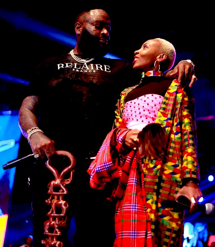 MwalimuRachel's tweet photo. When you wake up to listen to some positive gospel music then switch it up to some @RickRoss for that extra push to awaken the beast 💪🏽 in you. Happy early birthday wishes Tajiri🙌🏾🙌🏾 #RichForever #PushItToTheLimit #ReunionSoon! #Bosssss https://t.co/jYPrVVHqlu