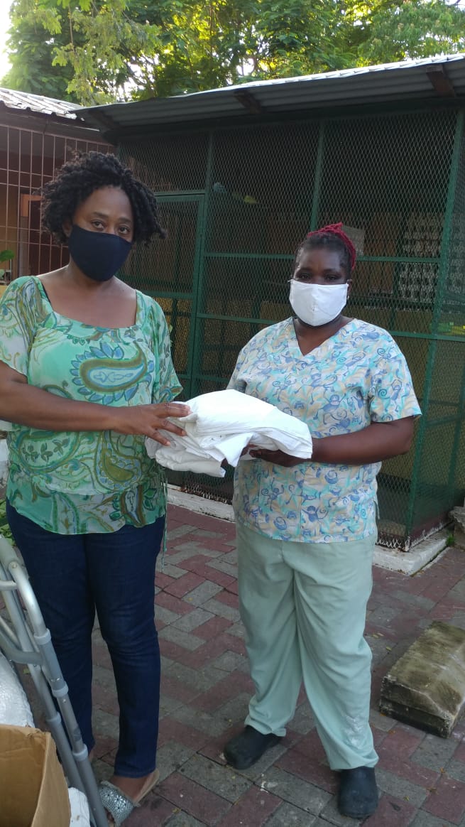 vmedcorps's tweet photo. Are you a christian medic? Do you want to win souls while practicing as a health worker? Do you want to shine as a light for Jesus while helping people? Then join the VMC
https://t.co/rteJMwkjiu
#prayingmedics
#vmcgooddeeds
#pastorchris
#medicsforchrist https://t.co/pxrKTWMexA