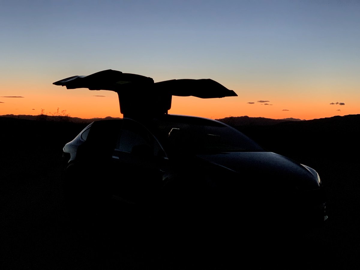XarXarBinx's tweet photo. @teslaownersSV https://t.co/eXKdQda0p1