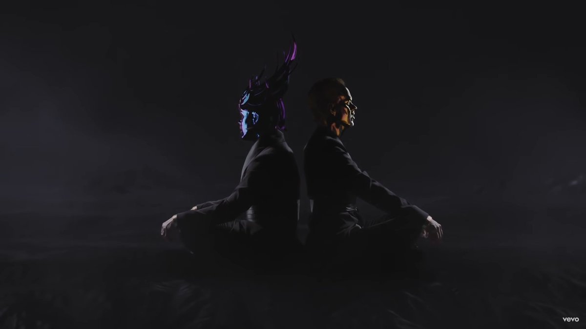 ktchau01's tweet photo. Nunca canso de ver o vídeo oficial da música #WayToGo do @EmpireOfTheSun é simplesmente incrível, tanto a parte musical, quanto a parte estética do vídeo é top demais. #waytogo #empyreans #empireofthesun #twovines https://t.co/fVP3V1koRR