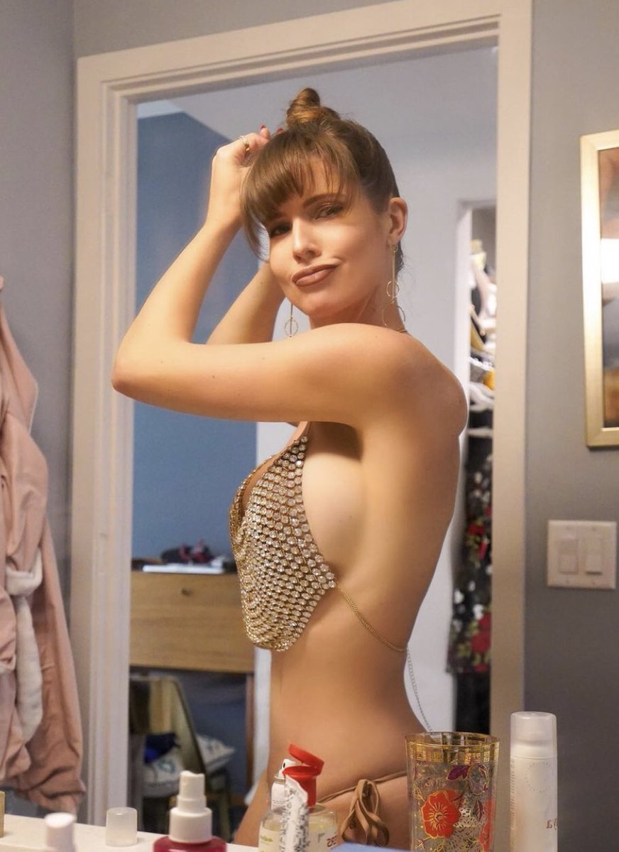 ictributes's tweet photo. Amanda Cerny💦💦 https://t.co/DSti6PQMPK