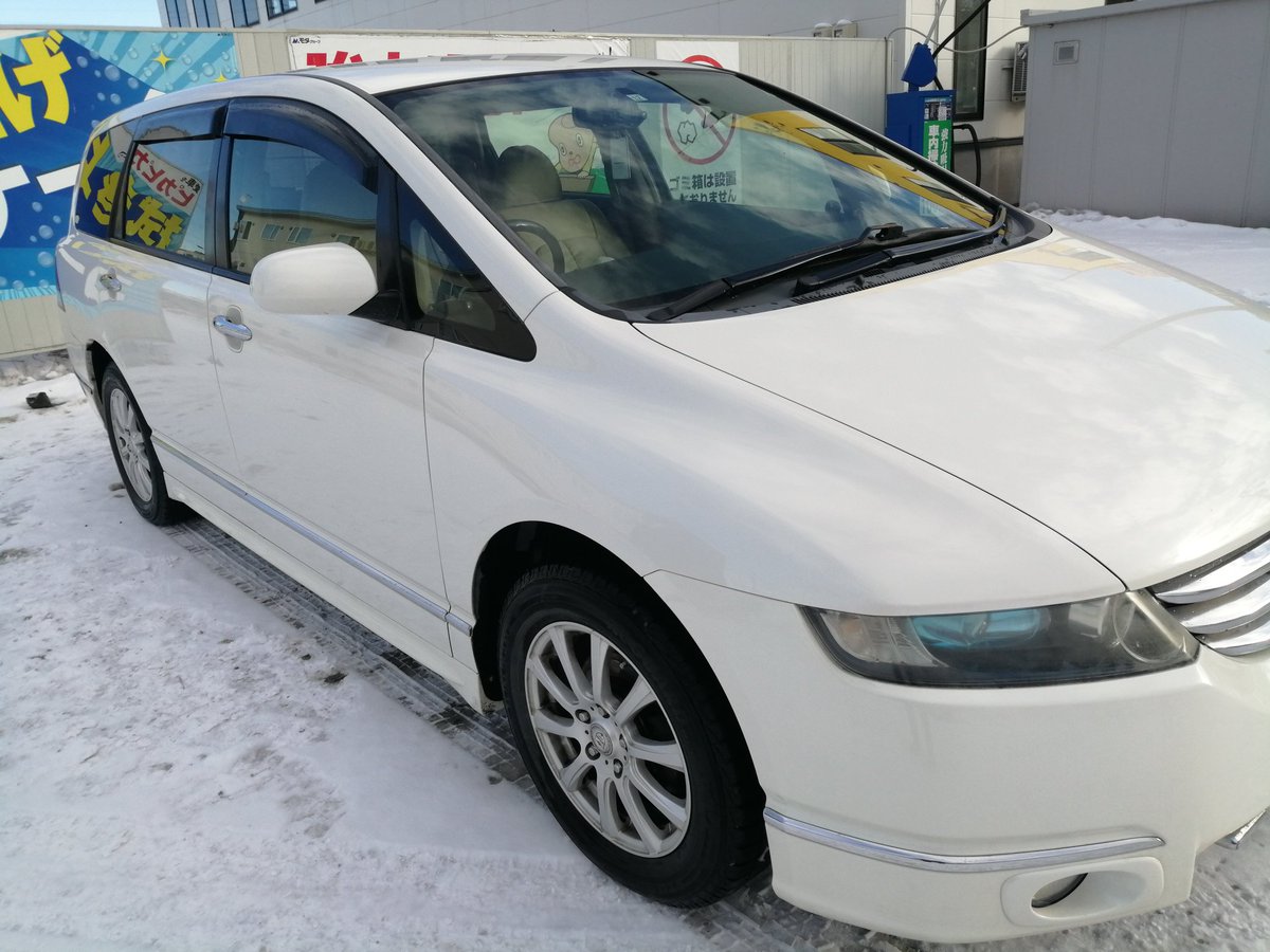 チョーバ 中古車大家 北海道北見市 今日は車の確認があるので傷などわかりやすいように洗車 今日は最高6 家に戻ったら雪解け水でまた汚れる ｰdｰ