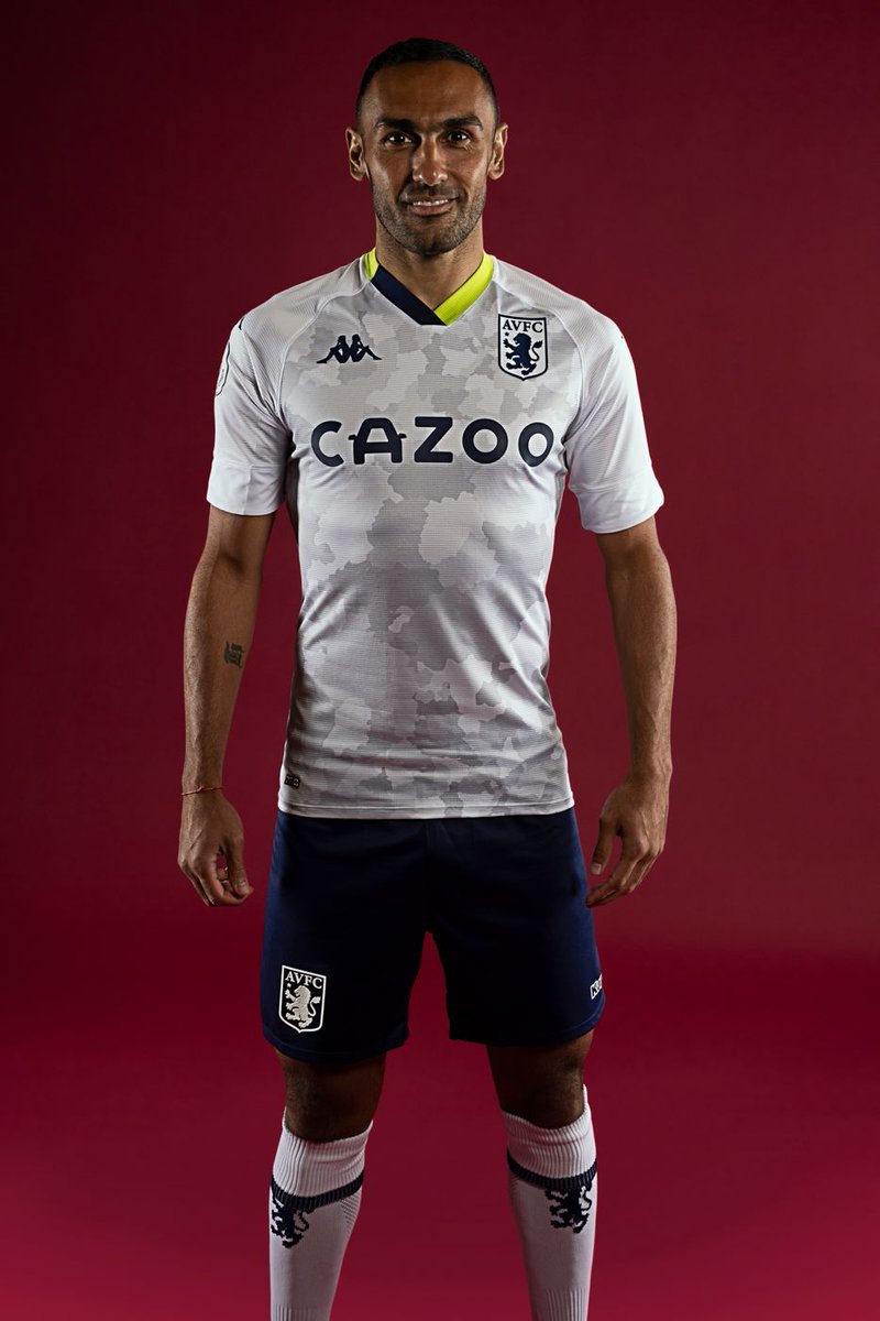 AWAY DAY COMPETITION 🤩

RT and FOLLOW us to be in with a chance of winning a men's third shirt 👊

The winner will be DM'd at 4pm... ⏰

Good luck, Villans! 🦁

#AVFC