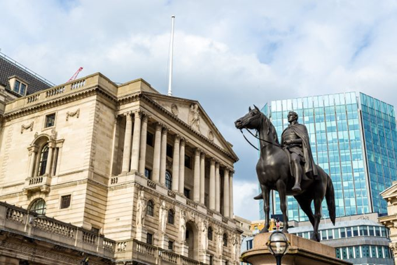 OperacionesBanc's tweet photo. La Libra Esterlina Baja a Pesar de los Datos Laborales alcanzó un mínimo de una semana contra el Dólar Estadounidense y se mantuvo cerca de un mínimo de una semana contra la moneda común, el Euro. https://t.co/ljBHfB4C97