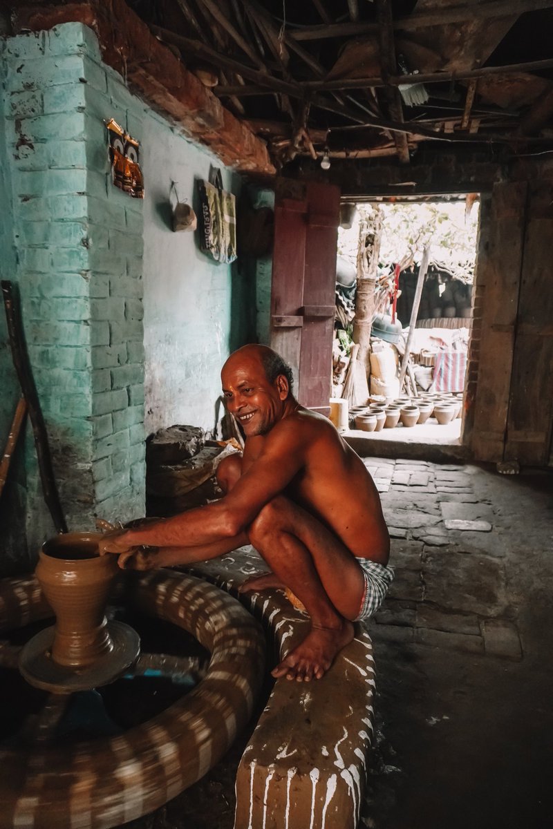 But as it is with human nature,they picked it up from they had left it and are now back to doing what they do best.CREATE.Create with a big smile,because that's what the love doing!! @BBSRBuzz @AboutIndia  @pattaprateek  @JagannathaDhaam  @NGTIndia  @incredibleindia  @odisha_tourism