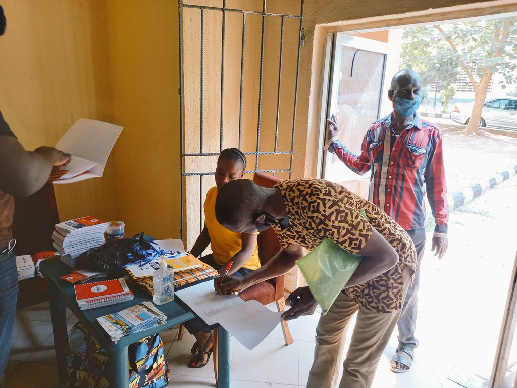 Registration begins for Safety Training for Truck and Ambulance drivers in Awka Anambra State 

#SafetyTraining #COVIDResponse #COVID19 #Drive2Live #BuilBackBetter