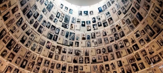 JostoMaffeo's tweet photo. 🙏 #POLICÍAS de #Italia 🇮🇹"Justos entre las naciones". 

El #comisaro Giovanni #Palatucci engaño a la #Gestapo y salvó a cientos de judíos. Deportado, murió en #Dachau. 
 El colega Angelo #DeFiore escondió documentos de cientos de judiós y los salvó. 

#DíaDeLaMemoria #Holocausto https://t.co/rB7QkwUeTf