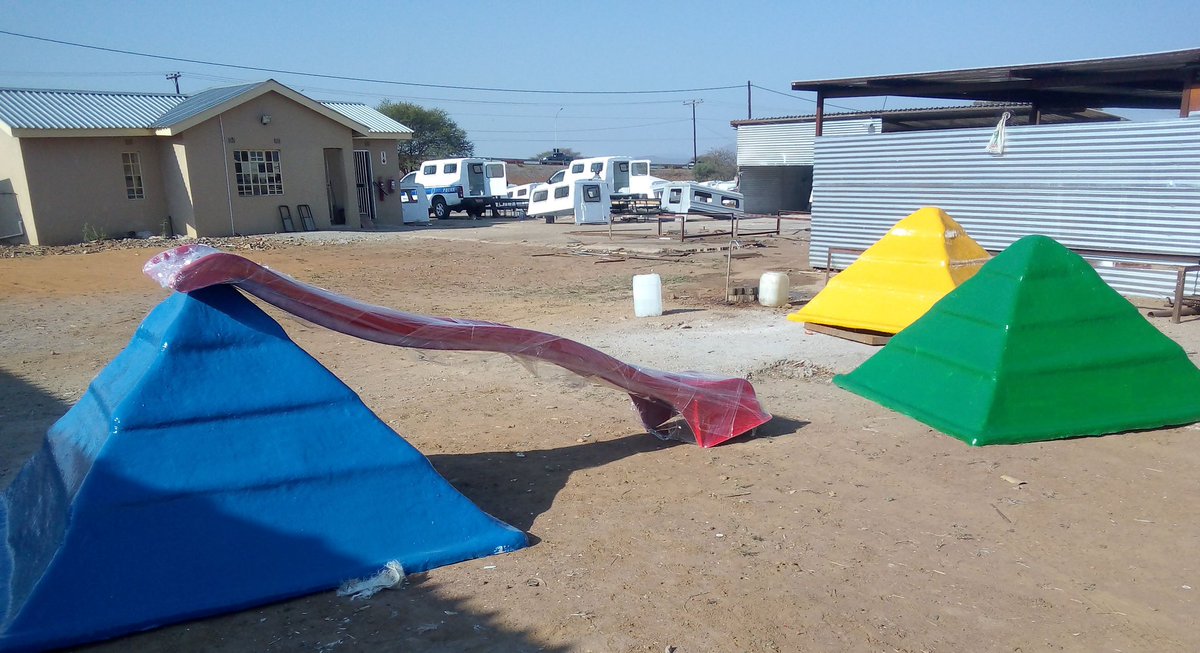 experts_fibre's tweet photo. #GoodMorningTwitterWorld, we have #caps and #slidders, contact +267 71236172 / +267 76659318 for enquiry.
#pushaBW #fibreglass #FibreExperts #Manufacturing #BwProduction #RekaBotswana #supportlocal #PushaBw #SmallBusiness
@rtBotswana @BwSlice @pushabw https://t.co/rv0S2saM2F