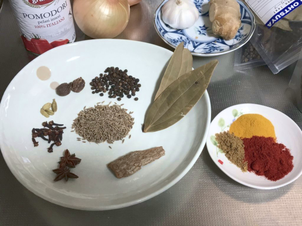 うがつまつき 恋ミル 巻発売中 カレー作りまーす