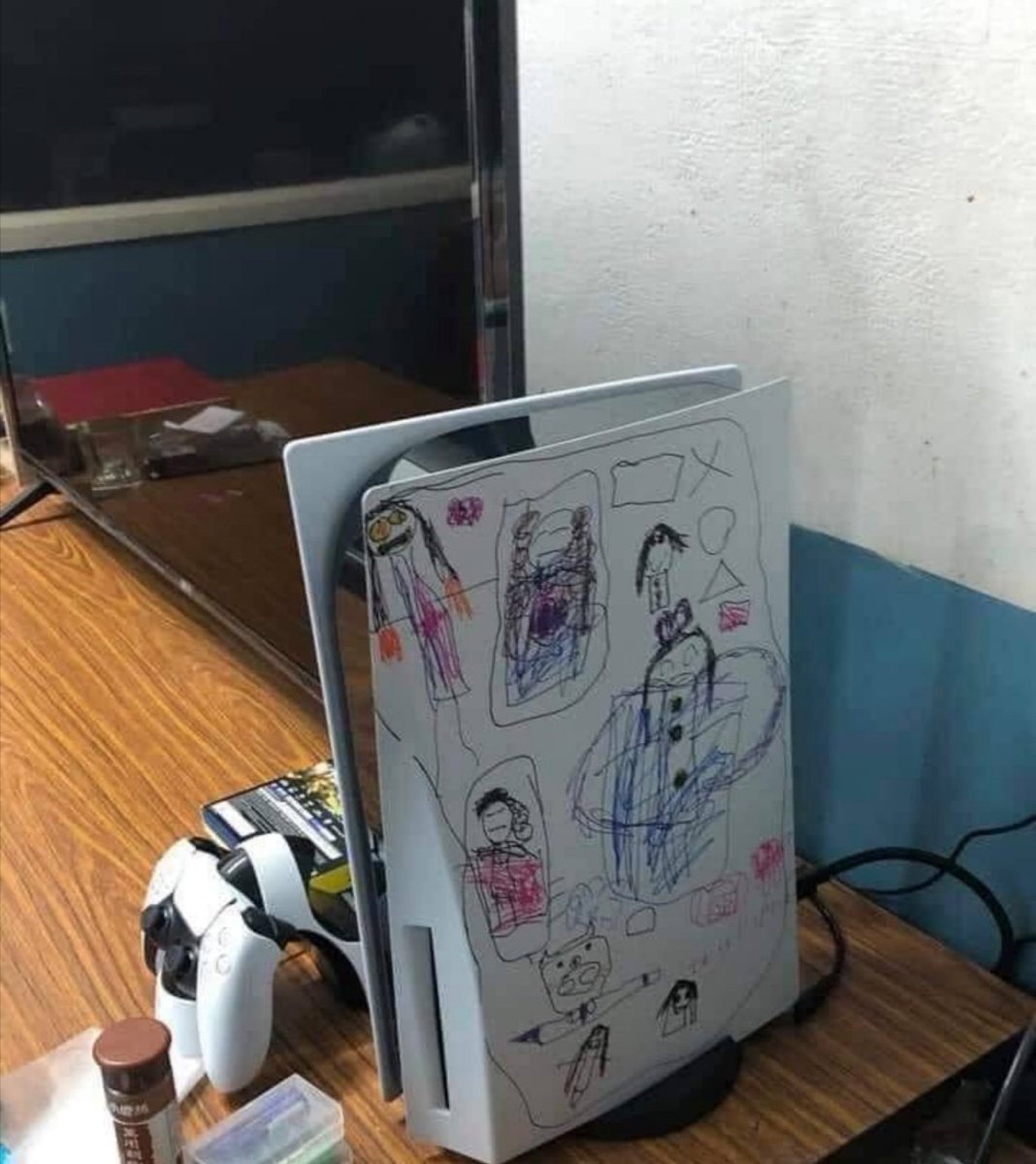 Cfbhfdcvjgf's tweet photo. @NintendoEurope @Nibellion Same energy https://t.co/DHtEkzYinj