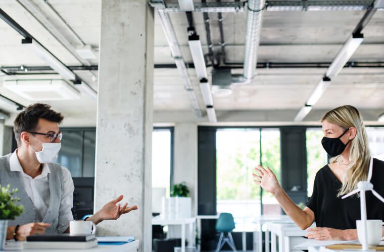 IgorBuskin's tweet image. Снова в офис: Москва возвращается к привычному ритму жизни

Друзья! Ситуация с распространением коронавирусной инфекции в столице продолжает улучшаться. Мэр Москвы Сергей Собянин заявил о смягчении антиковидных мер: sobyanin.ru/snova-v-ofis-i…

#БускинДепутатМГД #СтопКоронавирус