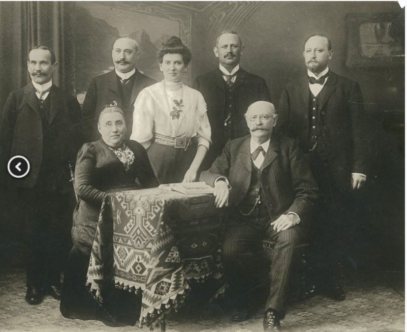 Despite the Germans’ best efforts to erase Hesse’s legacy, a photo of the Hesse family was found in an archive in 2016.Julius Hesse is the first person on the top right. 16/19