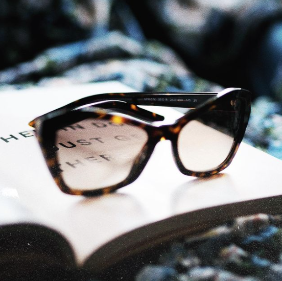 TunsgateQuarter's tweet photo. Dreaming of brighter days 🌞The Prada PR 07XS is available online  ✨Emergency appointments are available but please note that opening days and times may change. Visit @DavidClulow for more information. 
#ISupportGuildford #VisitSurrey #ExperienceGuildford #DavidClulow #Opticians https://t.co/hwWRZvJInC
