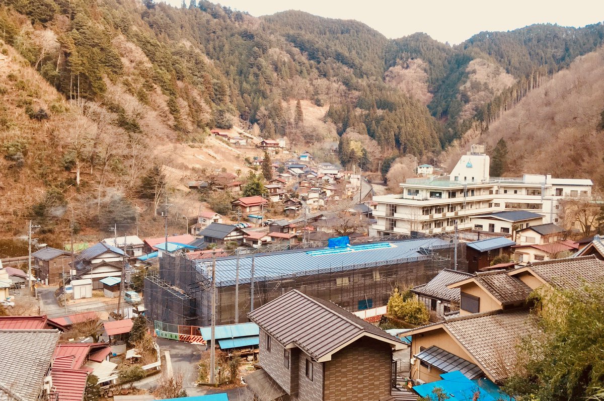 東京チェンソーズ公式 Life 檜原森のおもちゃ美術館 秋のオープン目指して建築中です 関連して 今年は木育サミットもオンラインで開催 2月いっぱい見れる対談動画と毎週土曜日はスペシャル企画も T Co Qansrsbcvy 木育 木育サミット 檜原村