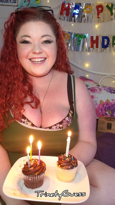 Happy Birthday to me https://t.co/hWgtdAY7vl<a href="/tag/customvideo"class="tags"><span>#customvideo</span></a>