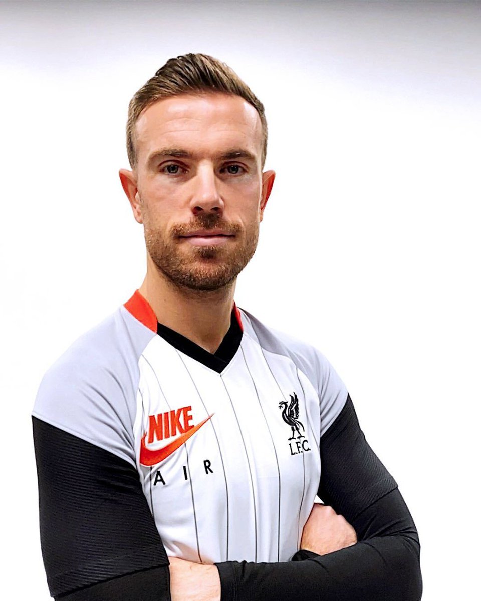 brfootball's tweet image. Nike reveals Air Max Club Collection editions of the Chelsea, Liverpool and Tottenham jerseys 👕