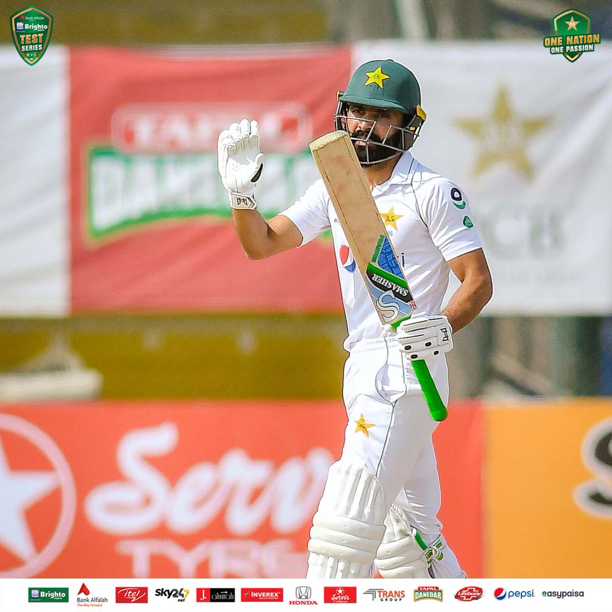 TheRealPCB's tweet photo. SIX!!! @iamfawadalam25 brings up his 💯 in style 🙌

Watch #PAKvSA Live: https://t.co/f9MKWY0Mje

#HarHaalMainCricket #BackTheBoysInGreen https://t.co/bRsr2vBHY6