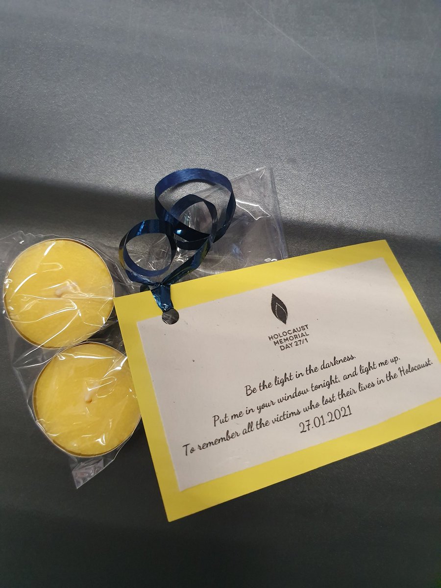 #HolocaustMemorialDay Please take a moment today to remember #BetheLightintheDarkness <a href="/craiga340/">Craig Barnes</a> <a href="/edhowe16/">Edd Howe</a> <a href="/tinamitchell123/">Tina Mitchell</a> <a href="/HMD_UK/">Holocaust Memorial Day Trust</a>