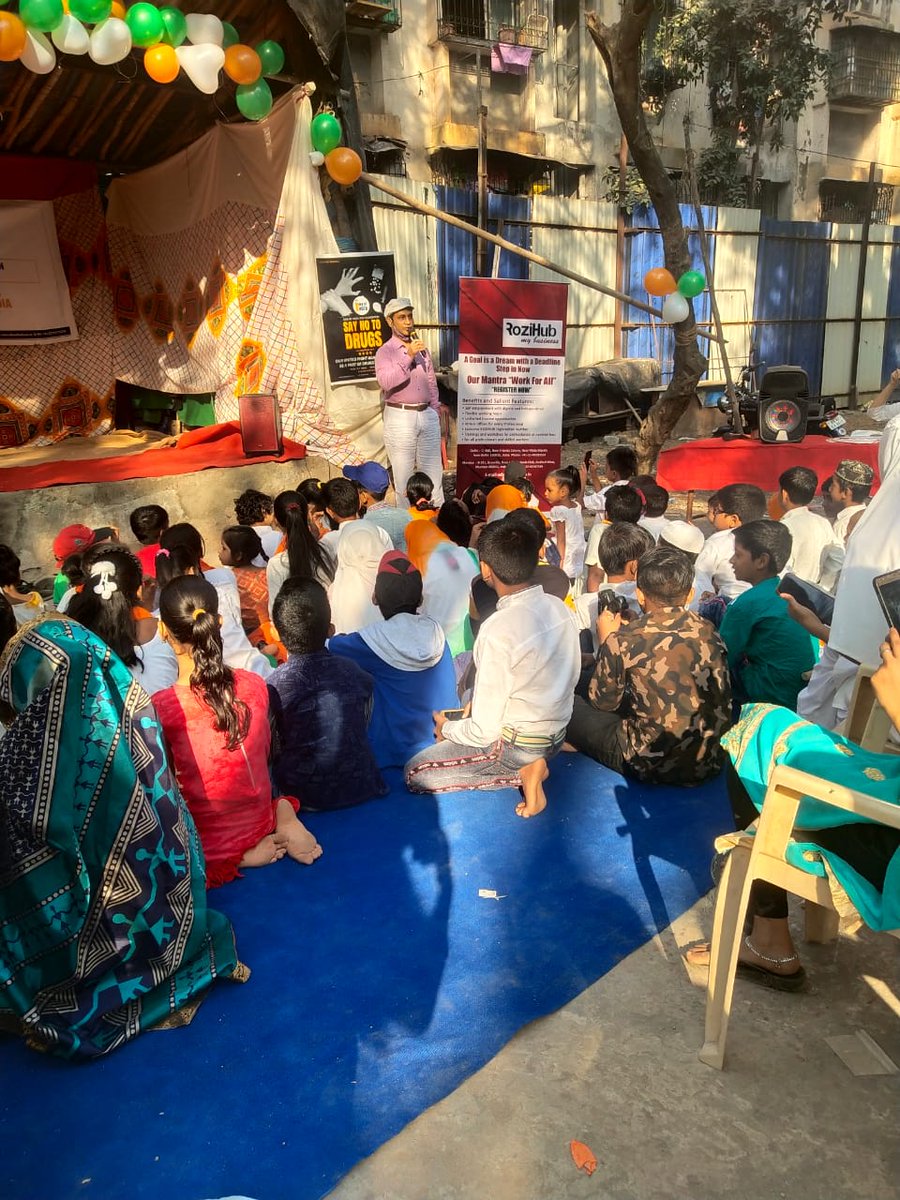 IdeaofI's tweet photo. A DAY IN IDEA OF INDIA 🇮🇳 
Flag hoisting ceremony followed with magnanimous patriotic performances. 

@umarsiddiqui_GP @SriSri 
@RoziHub @ACA_India @rishabhoct5 @zahidkhan070 @raajajaffrey 
@news1india 
@anasbaqai1975 https://t.co/k8xeqsIJM3