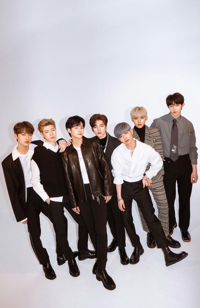 ขายให้เลยแล้วกันเห็นคนถามเยอะ ถึงจะไม่ค่อยรู้จักก็เถอะเพราะเพิ่งโดนตกมาเหมือนกัน😂 น้องในคลิปชื่อTag(แท็ก) เป็นคนเกาหลีที่พูดไทยได้ กำลังจะเดวง #Ciipher (ไซเฟอร์) วันที่15 มี.ค. ค่าย Raincompany(ค่ายของเรน) มบ.คนอื่นๆก็น่ารักและก็เก่งมากด้วยเช่นกัน ยังไงก็ฝากติดตามด้วยนะคะ🥰❤️