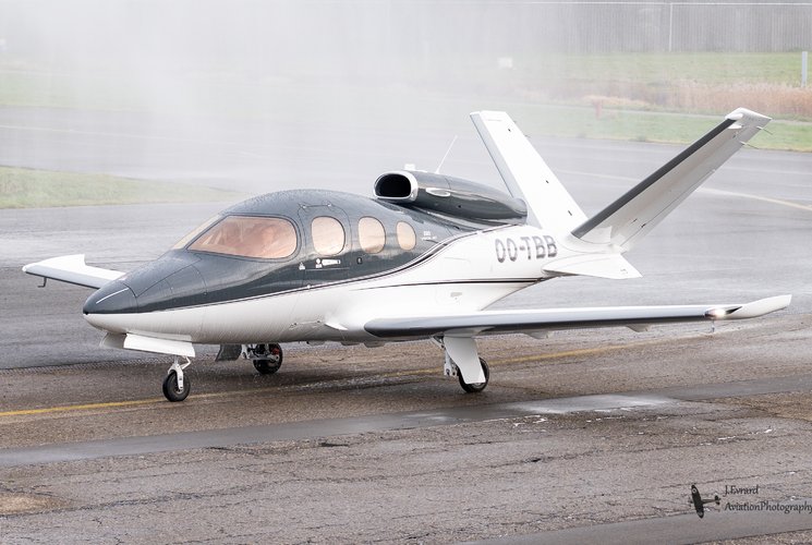 .<a href="/ASLGroup/">ASL Group</a> launches Fractional Ownership model with arrival of Belgium's first <a href="/Cirrus_Aircraft/">Cirrus</a> SF50 Vision Jet wp.me/p5lySl-rPM