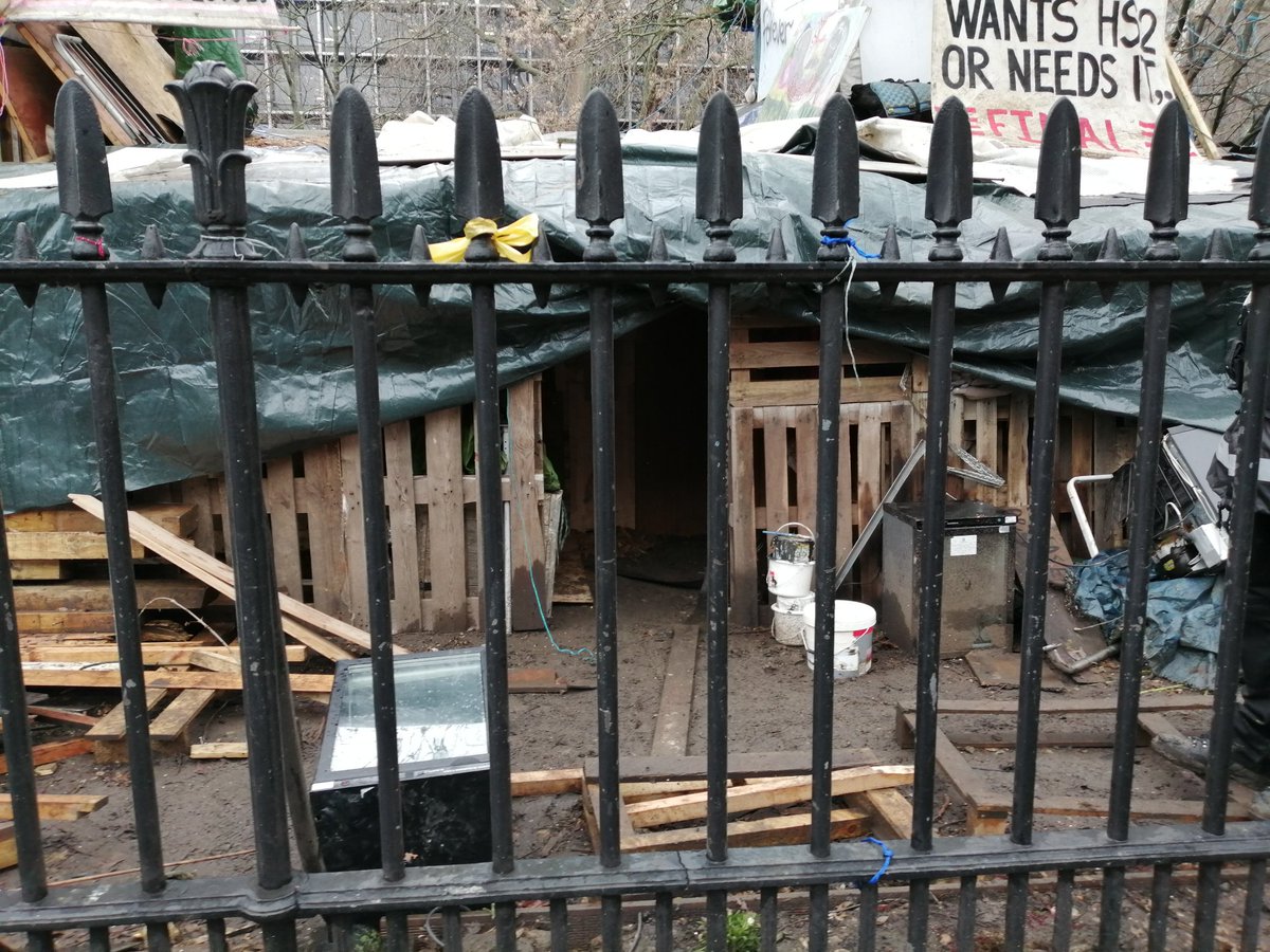 He believes it could take "weeks and weeks" to clear them out.Here is the tunnel entrance.