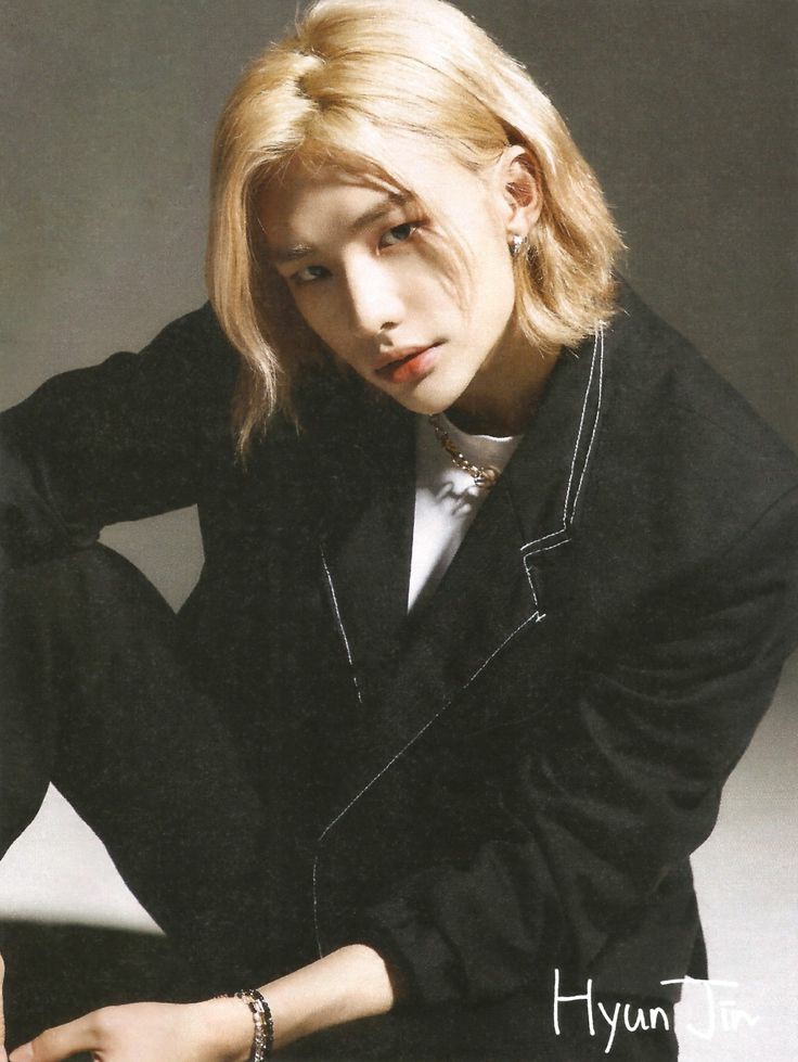 Gw baru buat akun, ajarin dong main nya....

Mutualan ?
RT / LIKE

Fambest ?
DM....

#roleplayerindonesia #rpindonesia #roleplayer #RPindo #rpkpop #roleplayerkpop #rpindonesia #RPindo #mutualan