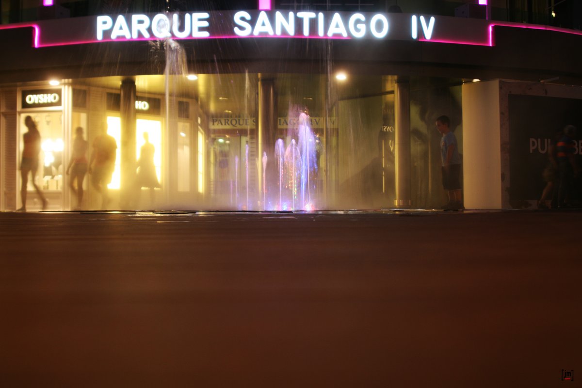 #sombras #paseos #niños #parquesantiago @parquesantiagotenerife #luces #lights #baby #shades #walk #tenerife #canarias #islas_canarias #ok_tenerife