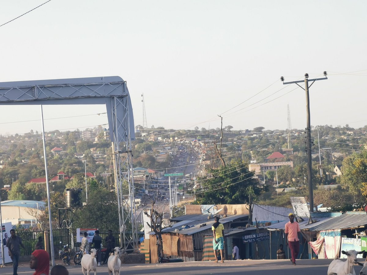 Tomorrow we cross over, I should get a souvenir from the land of Haile Selassie. &ndash; bei  Moyale boarder