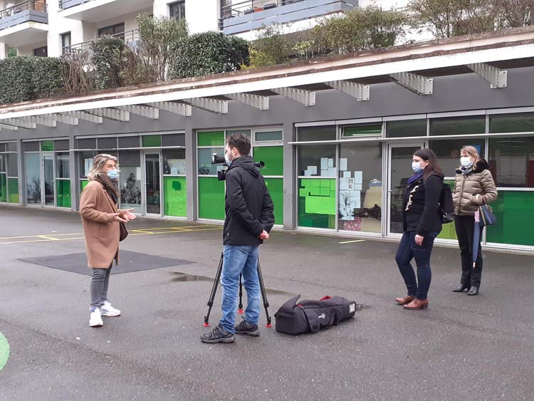 Ecole Halphen : contrainte de fermer trois classes, Aline de Marcillac, tire la sonnette d’alarme ! Maintenir l’accueil d’élèves maternels de l’école Halphen, dans des conditions de sécurité sanitaire satisfaisantes : mairie-villedavray.fr/download/Enfan…