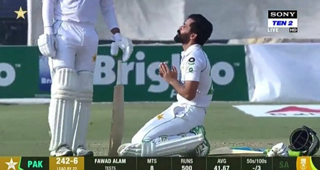 CricCrazyJohns's tweet photo. When players like Fawad Alam scores, cricket becomes more beautiful, he waited for a Test spot more than a decade after his debut but his hunger and fighting attitude was never lost through this phase then bringing his best when he got opportunity. Total respect, Fawad. https://t.co/35Gy9Vi0O2