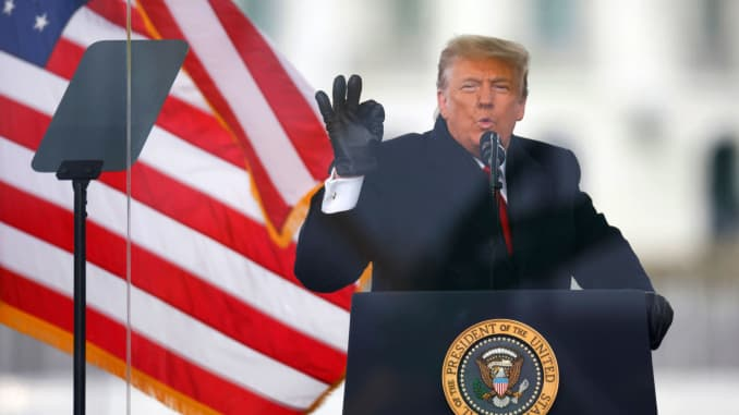 You'll also notice that most of the same players that spoke at the Dec 12th rally also spoke at the Jan 5th "Rally to Save America" and Jan 6th "March to Save America" rally.But this time it had an even more important headline including all the big players: Trump, Guiliani etc