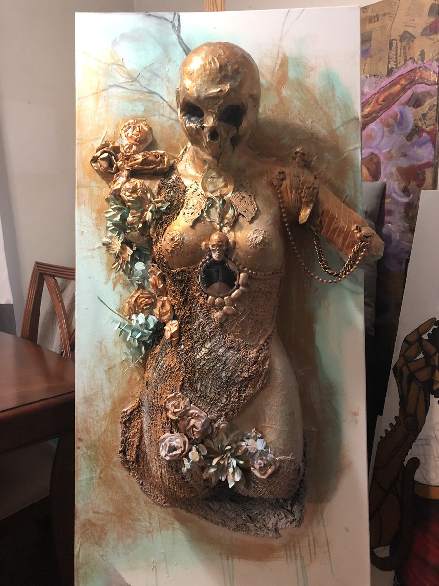 drobart2's tweet image. Untitled. #wip #mixedmedia #daniellerobinsonart