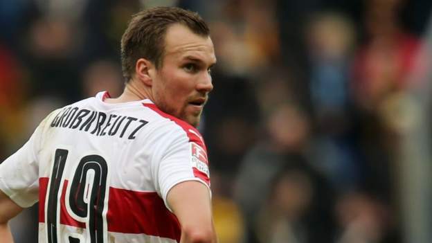 The extension never materialised & life after BVB wasn’t easy for Großkreutz with a failed move to Galatasaray and unsuccessful stints at Stuttgart & Darmstadt that never reflected the same success he had playing for the club of his heart.